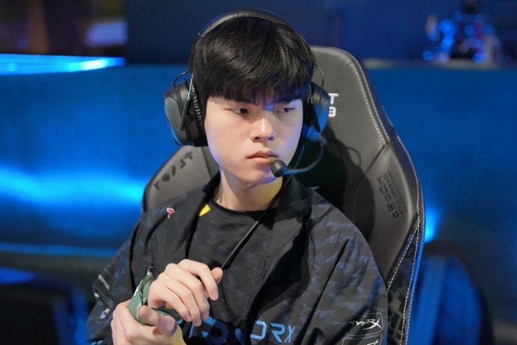 另一方面 另一方面