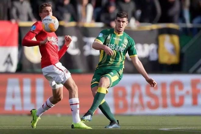 角田裕毅V 角田裕毅V