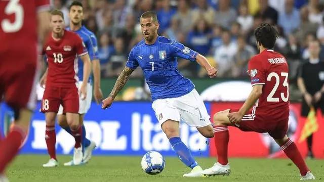 月份出场的 月份出场的